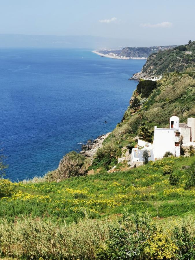 La Terrazza Di Rovaglioso Apartment Palmi Exterior foto